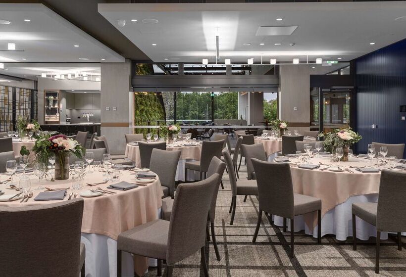 בית מלון כפרי Rydges Campbelltown