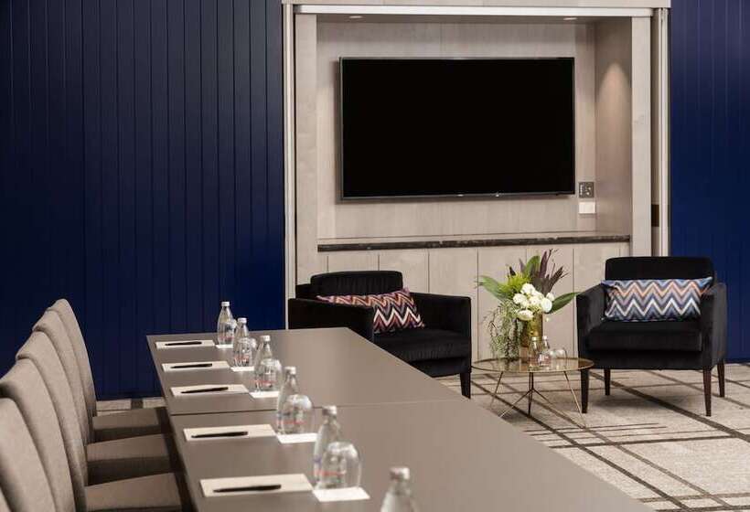 בית מלון כפרי Rydges Campbelltown