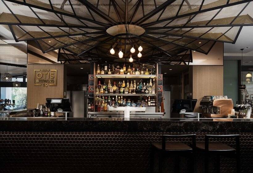 בית מלון כפרי Rydges Campbelltown