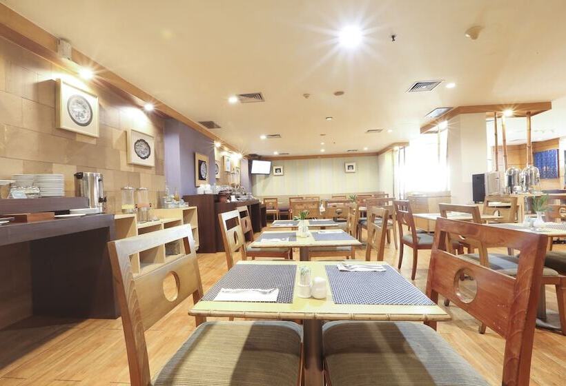 فندق Santika Pontianak