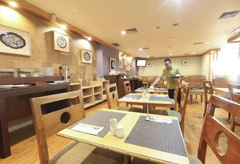 فندق Santika Pontianak