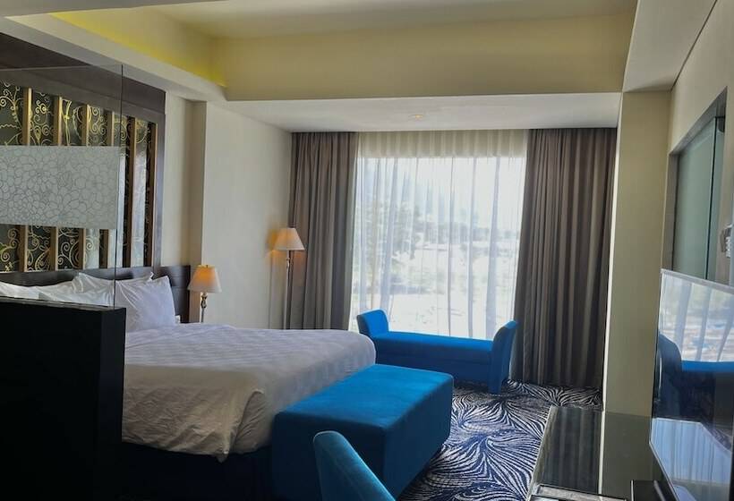 Swiss Belhotel Silae Palu