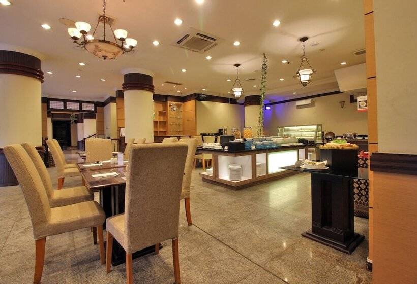 ホテル Swissbelinn Baloi Batam