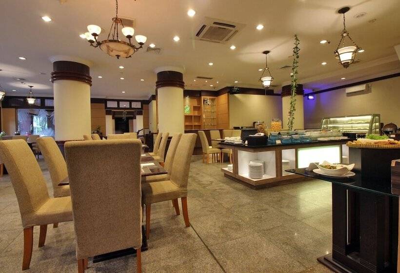 ホテル Swissbelinn Baloi Batam