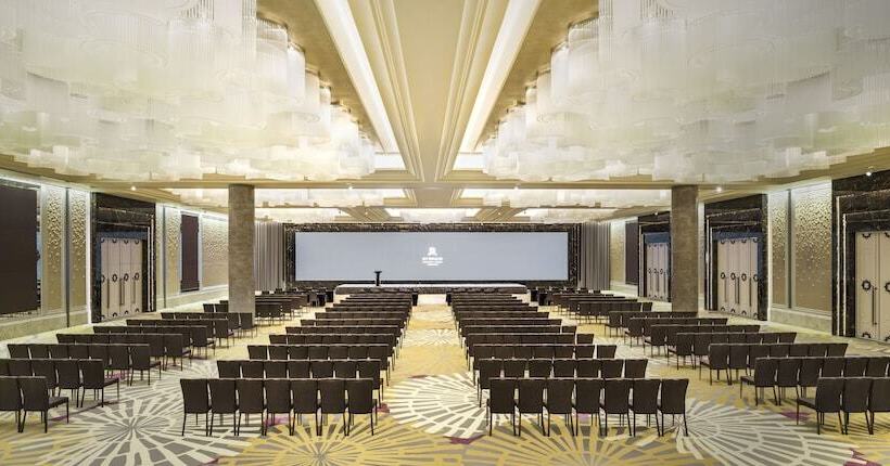 호텔 The St. Regis Shanghai Jingan