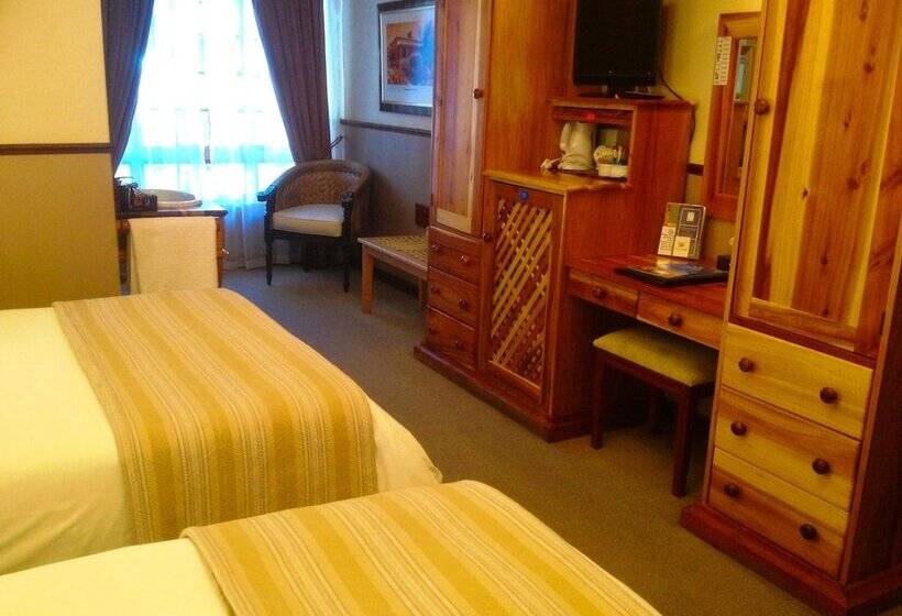 هتل Turnberry Boutique