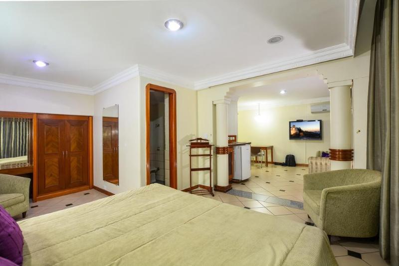 Umuarama Plaza Hotel By Castelo Itaipava