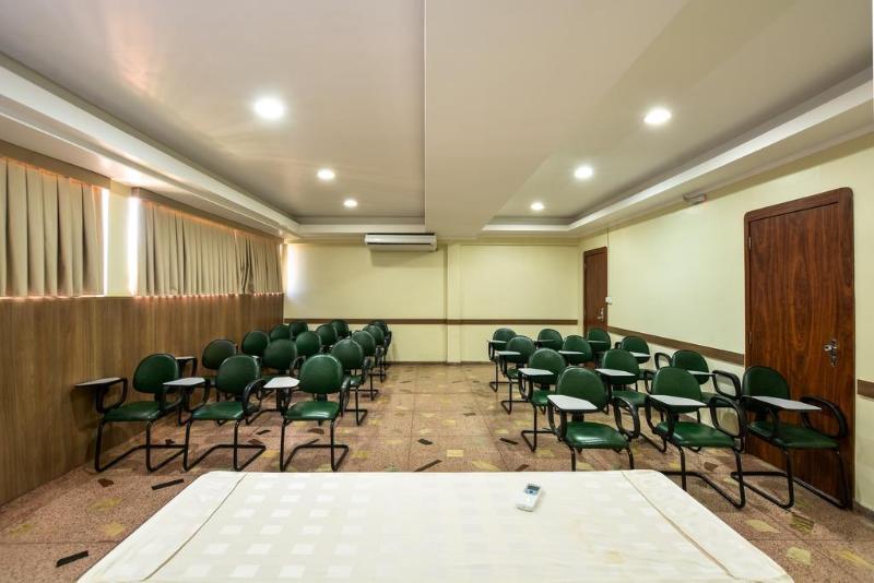 Umuarama Plaza Hotel By Castelo Itaipava