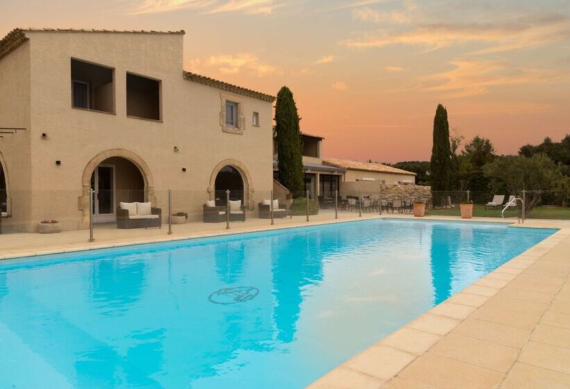 בית מלון כפרי Val Baussenc, The Originals Relais