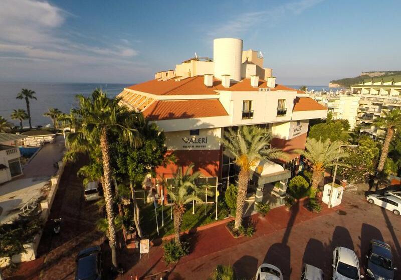 호텔 Valeri Beach