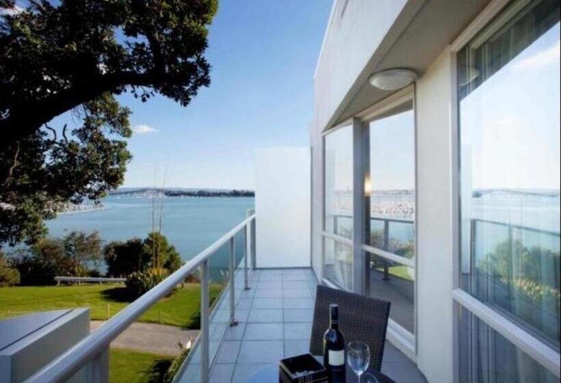 فندق VR Takapuna