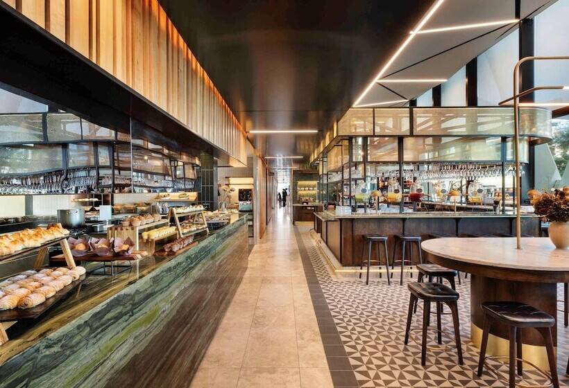 Novotel Auckland Airport