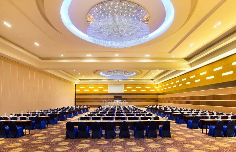 Novotel Manado Golf Resort & Convention Center