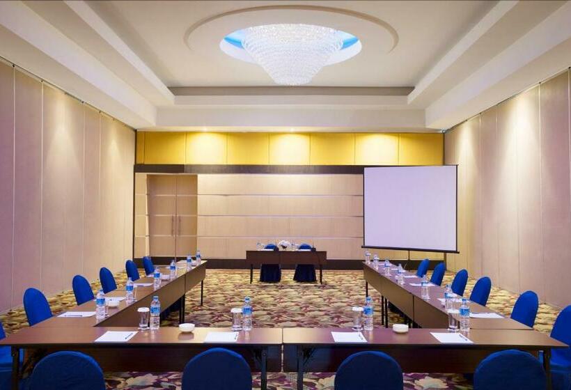 Novotel Manado Golf Resort & Convention Center