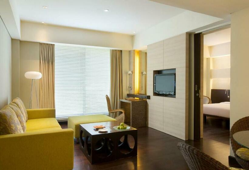 Novotel Manado Golf Resort & Convention Center