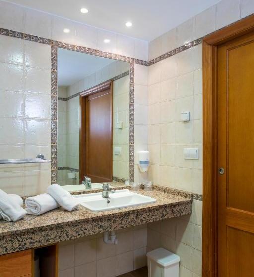 Reumasol Spa & Wellness  & Apartments