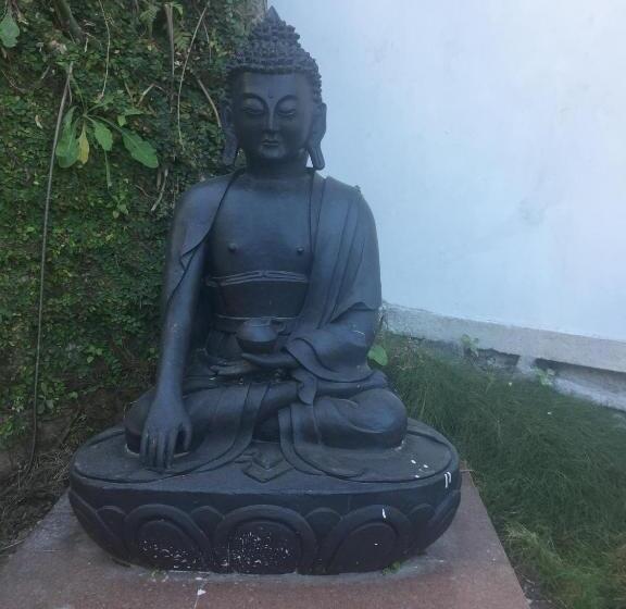 אתר נופש Sterling Gangtok Orange Village