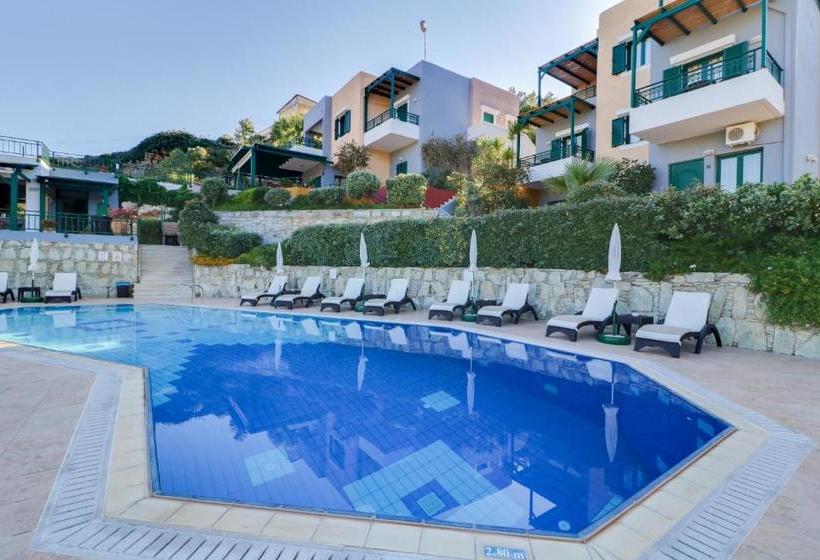 Erivolos Studios & Apartments