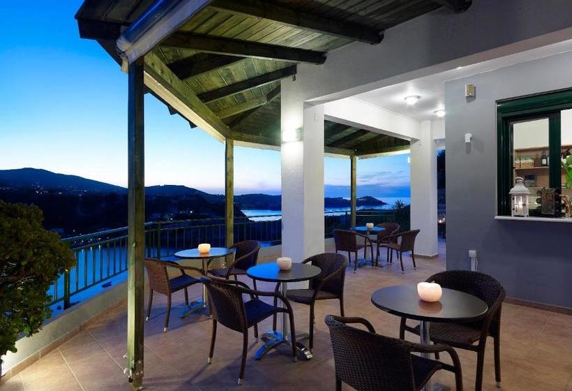 Erivolos Studios & Apartments