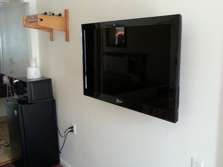 Tower Motel Long Beach