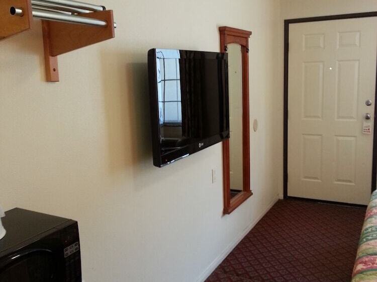 Tower Motel Long Beach