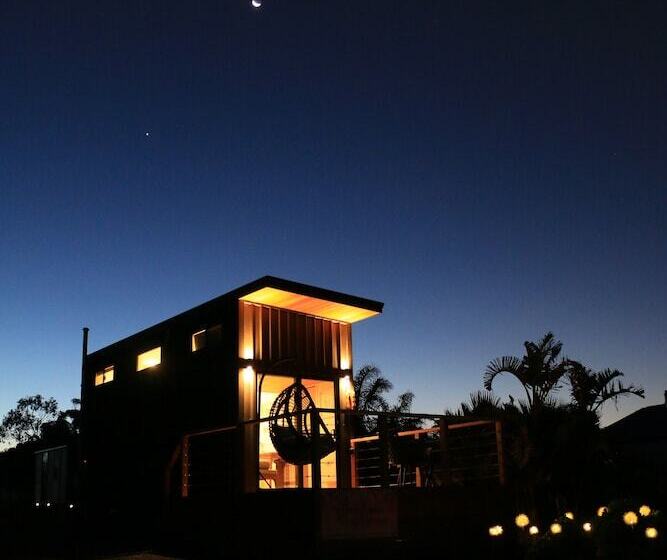 The Pink Lake Tiny House Sakura