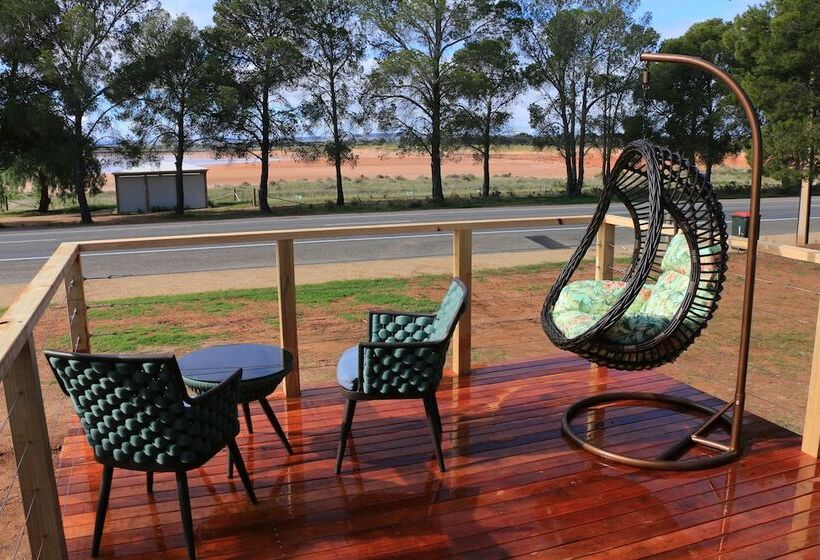 The Pink Lake Tiny House Sakura