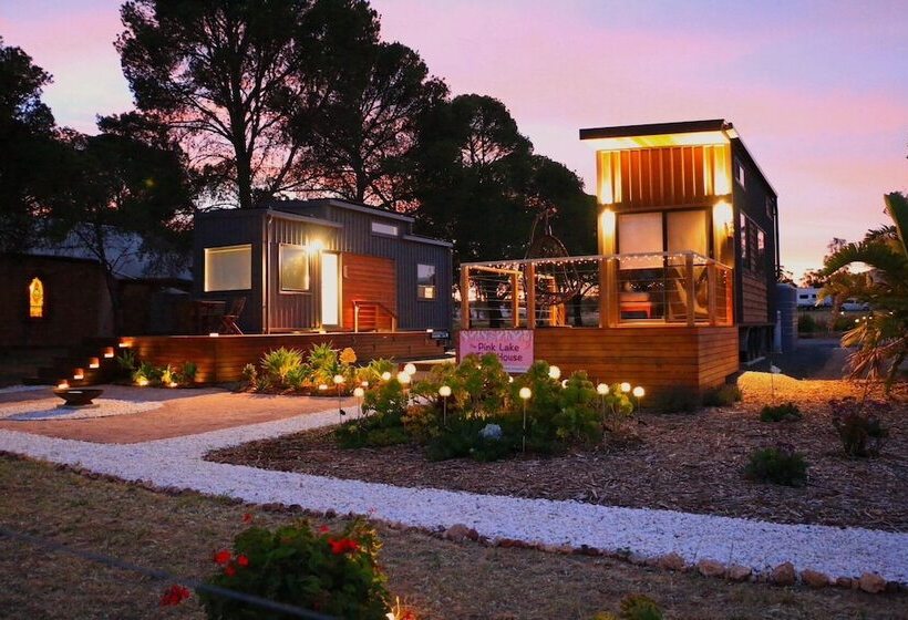 The Pink Lake Tiny House Sakura