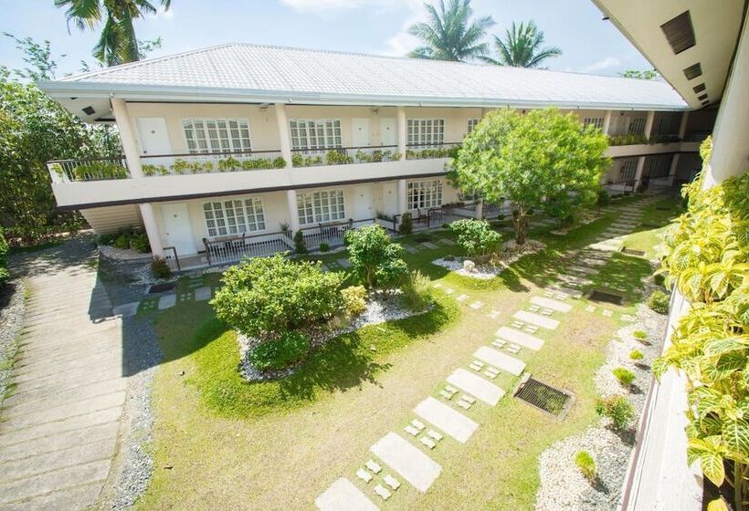 Almont Inland Resort