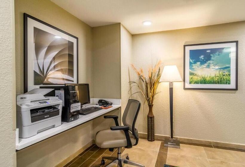 Candlewood Suites Jacksonville East Merril Road, An Ihg