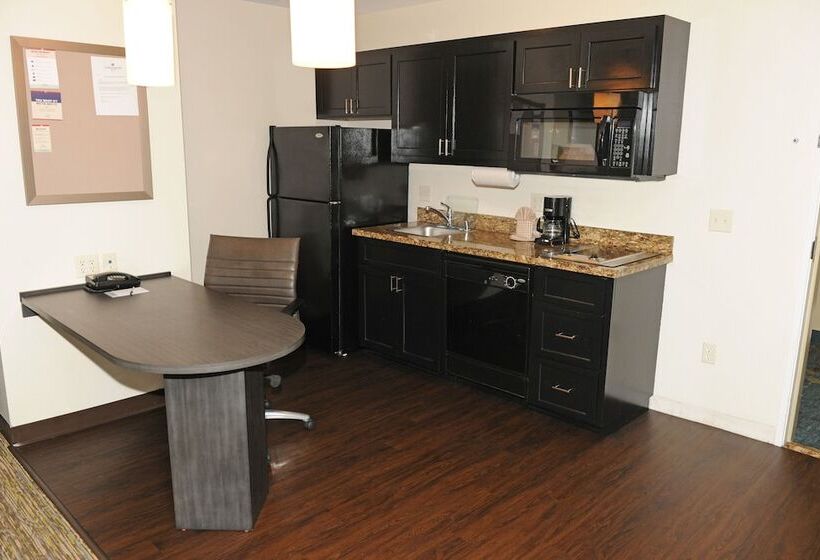 Candlewood Suites Santa Maria, An Ihg