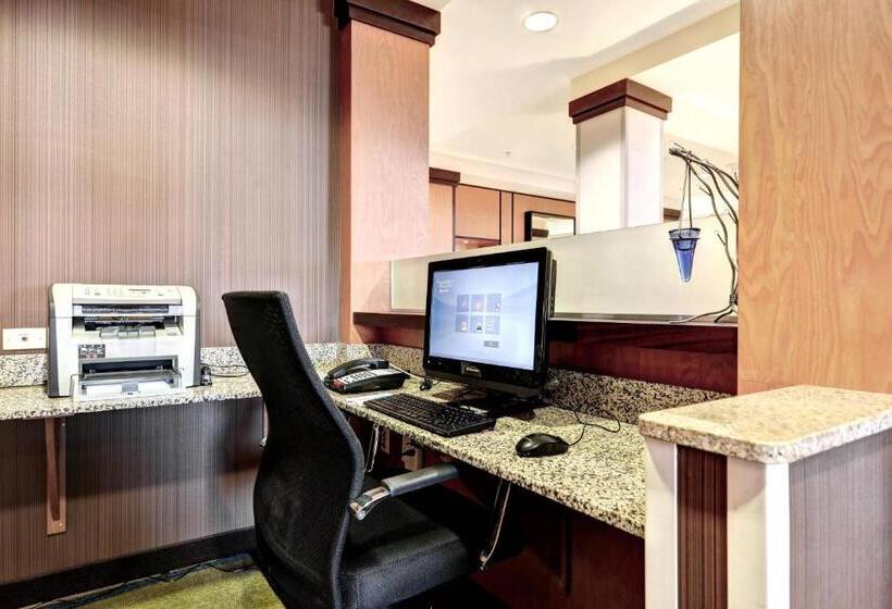 Fairfield Inn & Suites By Marriott Edison   South Plainfield