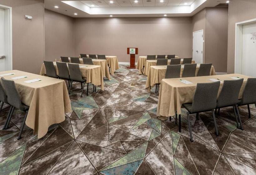 Holiday Inn Hotel & Suites Memphis Wolfchase Galleria, An Ihg