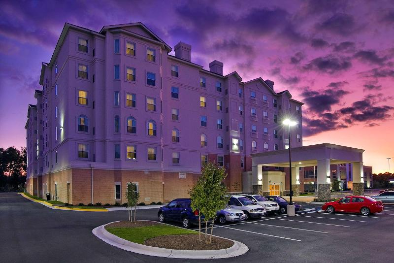 Homewood Suites By Hilton Virginia Beach/norfolk Airport