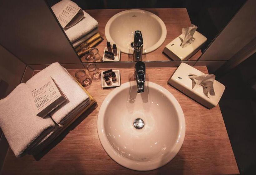 ホテル Active By Leitner S