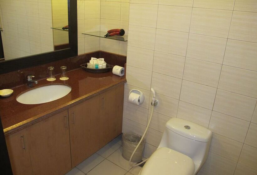 هتل Alta Vista De Boracay