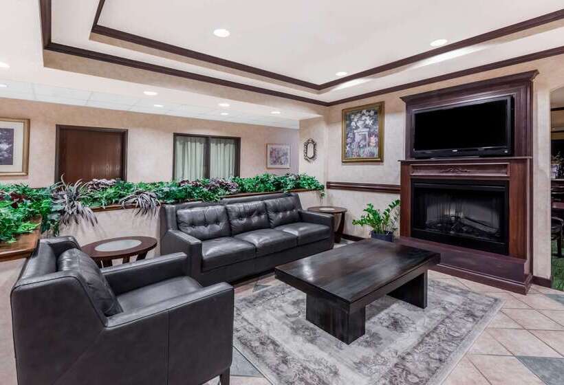 酒店 Baymont By Wyndham Grand Rapids N/walker