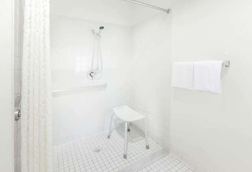 酒店 Baymont By Wyndham Grand Rapids N/walker