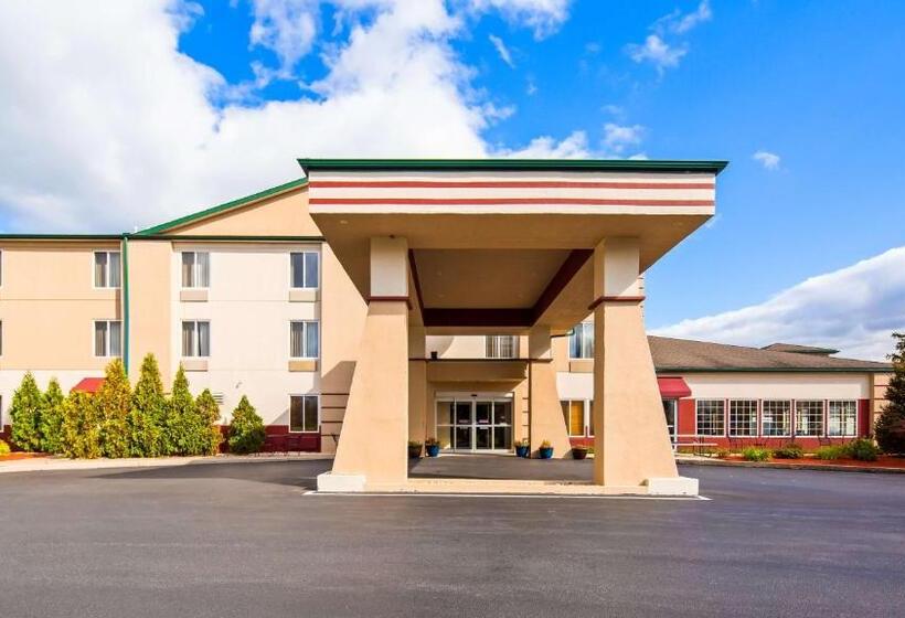 호텔 Comfort Inn & Suites