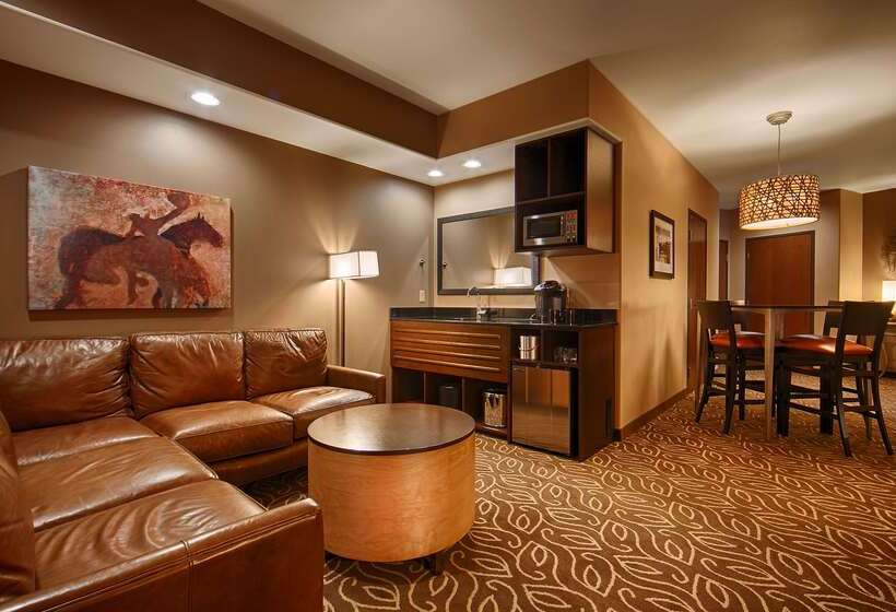 בית מלון כפרי Best Western Premier Ivy Inn & Suites