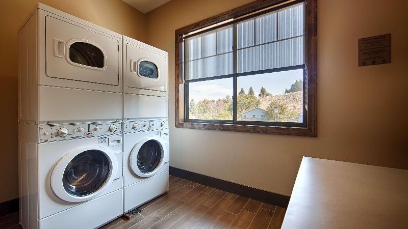 בית מלון כפרי Best Western Premier Ivy Inn & Suites