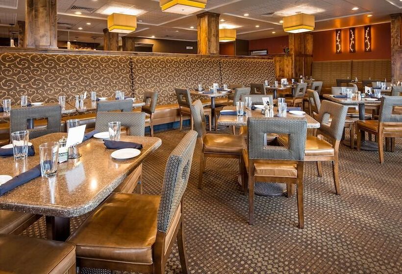 בית מלון כפרי Best Western Premier Ivy Inn & Suites