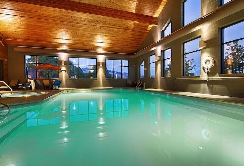 בית מלון כפרי Best Western Premier Ivy Inn & Suites