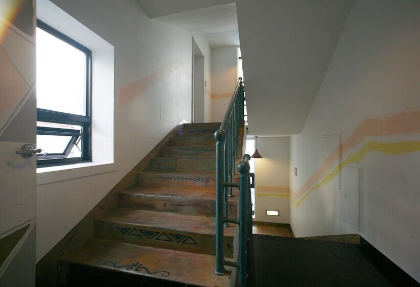 Отель Biz Jongno Insadong