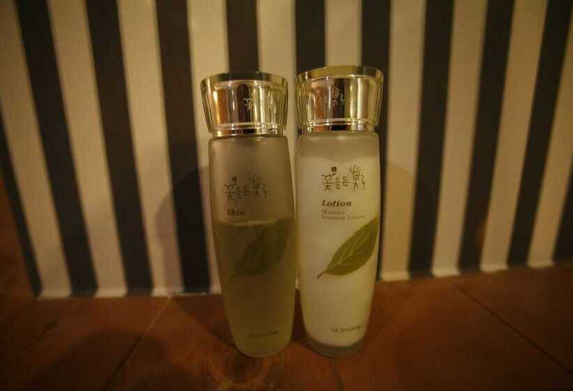 Отель Biz Jongno Insadong