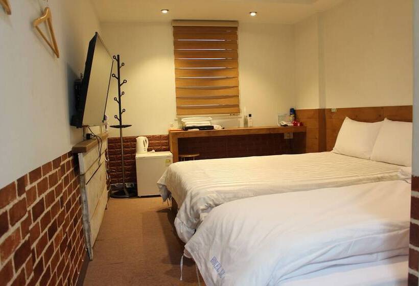 Отель Biz Jongno Insadong