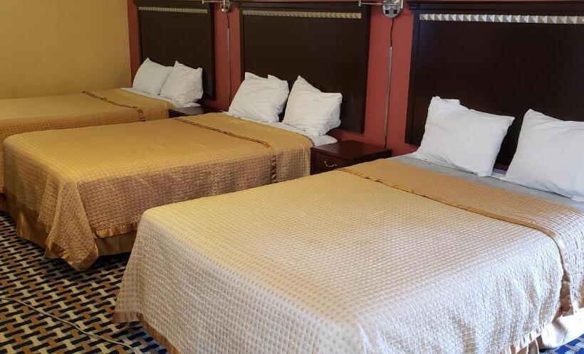 Отель Budget Inn