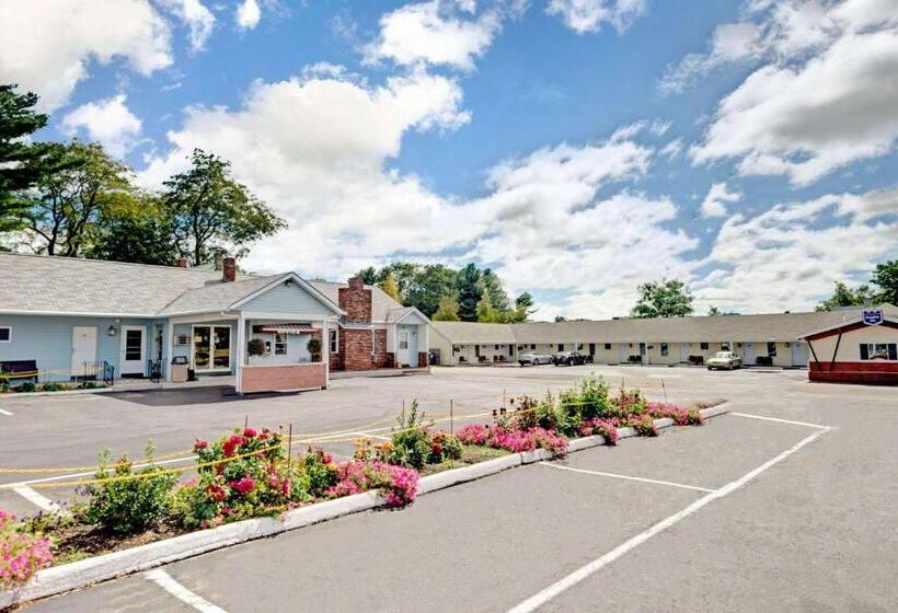 Отель Budget Inn