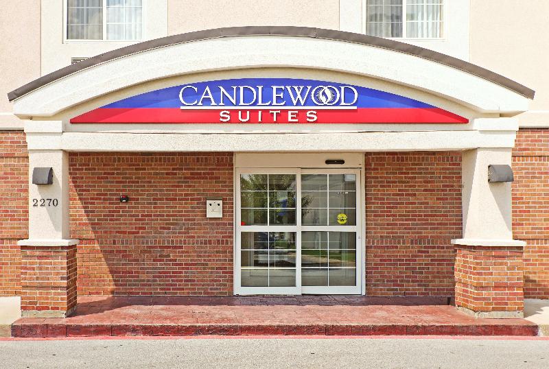 ホテル Candlewood Suites Fayetteville, An Ihg