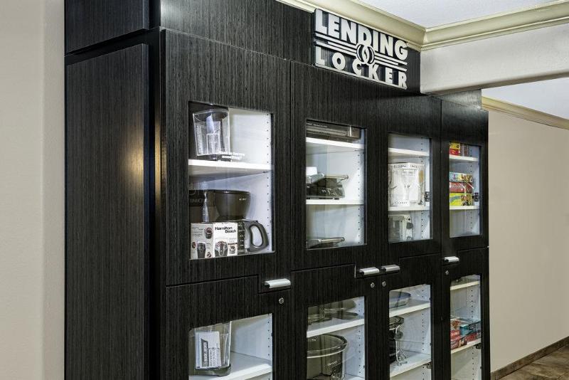 בית מלון כפרי Candlewood Suites Galveston, An Ihg